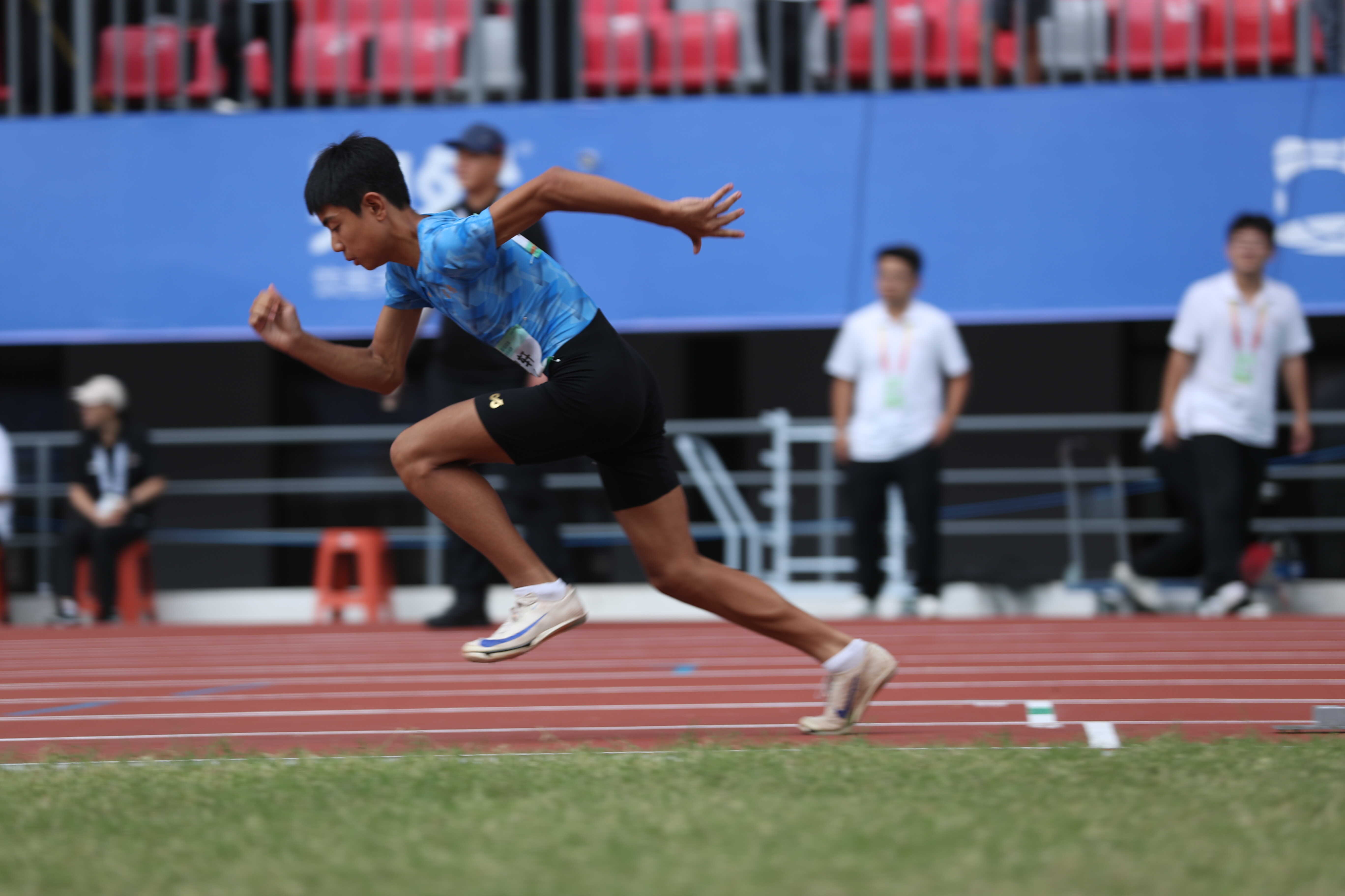 微信图片_2026-08-28_090141_463.jpg